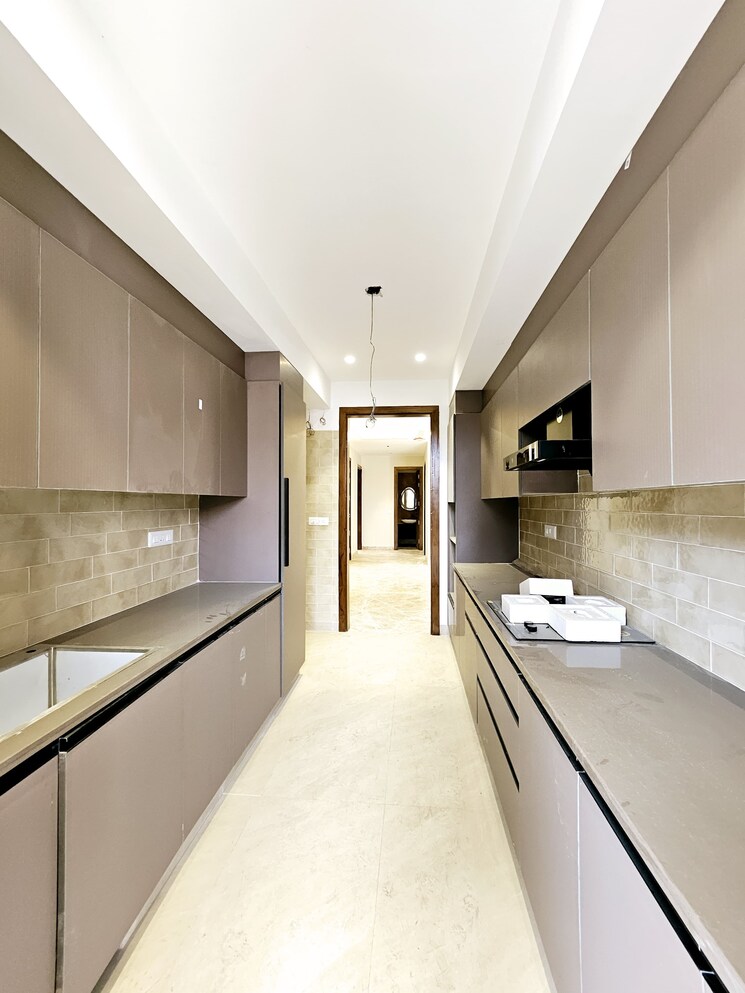 Kitchen, ss-mayfield-gardens 4 Bedroom 300 Sq.Yd. Builder Floor In Sector 51 Gurgaon 8167645