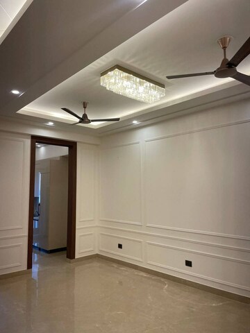 Building Lobby in 3 BHK Apartment at Emaar Digi Homes, Sector 62 – for Rent
