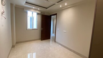 Room in 3 BHK Apartment at Emaar Digi Homes, Sector 62 – for Rent