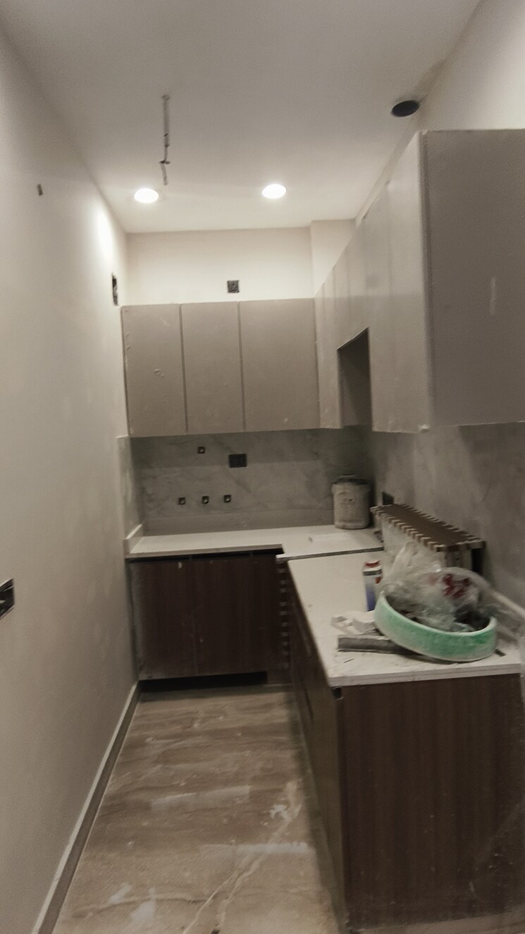 Bathroom, lajpat nagar 2 Bedroom 1000 Sq.Ft. Builder Floor In Lajpat Nagar Delhi 8167723