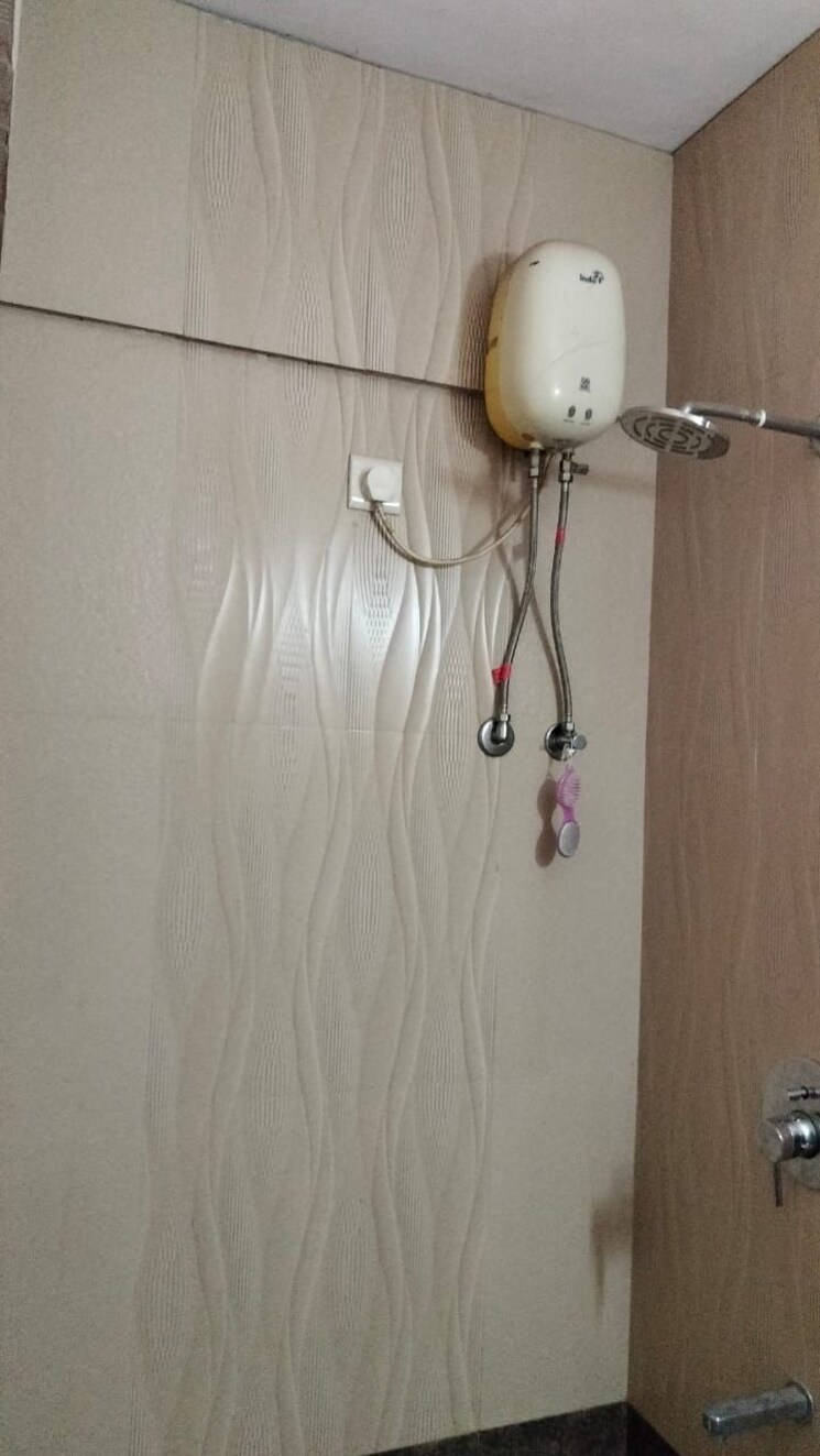 Bathroom, cosmos-regency-kavesar 3 Bedroom 1500 Sq.Ft. Penthouse In Kavesar Thane 8167741