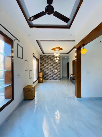 2 BHK Builder Floor For Rent in Sunny Enclave