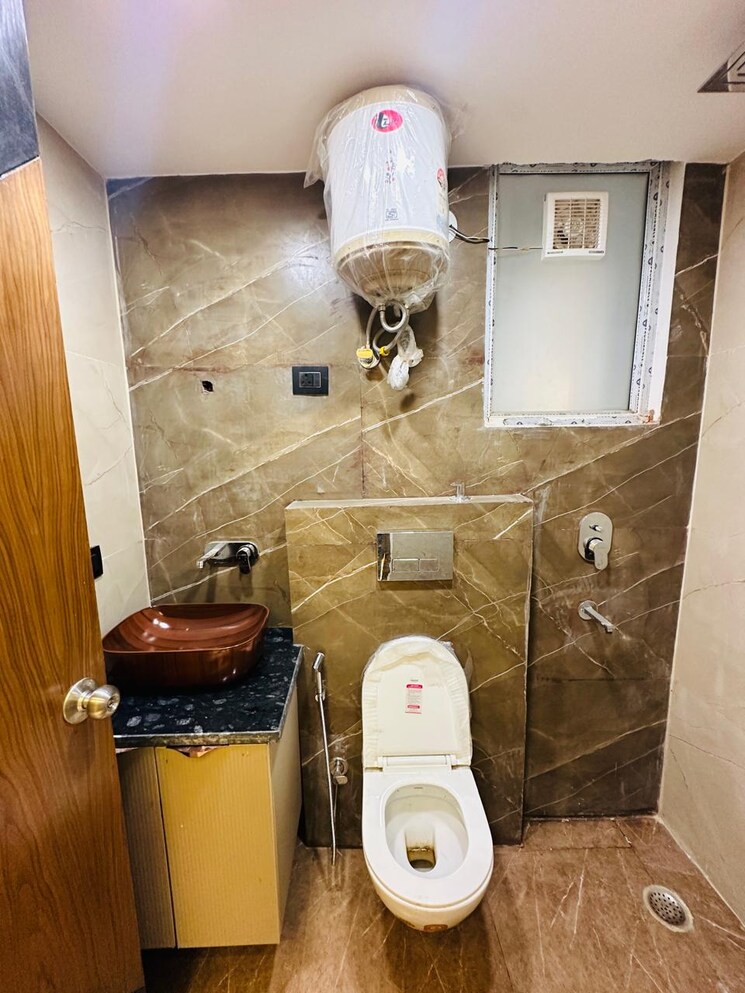 undefined, chattarpur 3 Bedroom 150 Sq.Yd. Builder Floor In Chattarpur Delhi 8167753