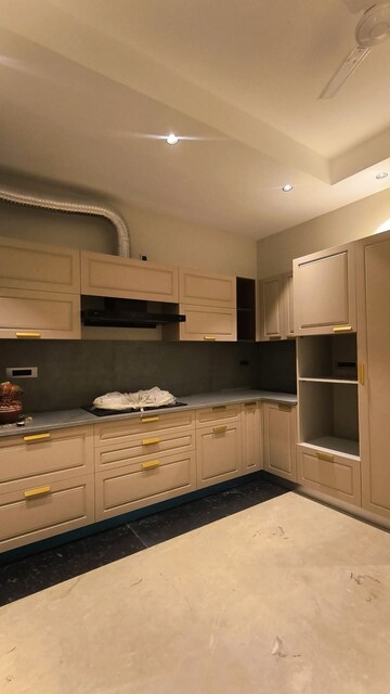 Kitchen in 3 BHK Apartment at Ireo Victory Valley, Sector 67 – for Rent
