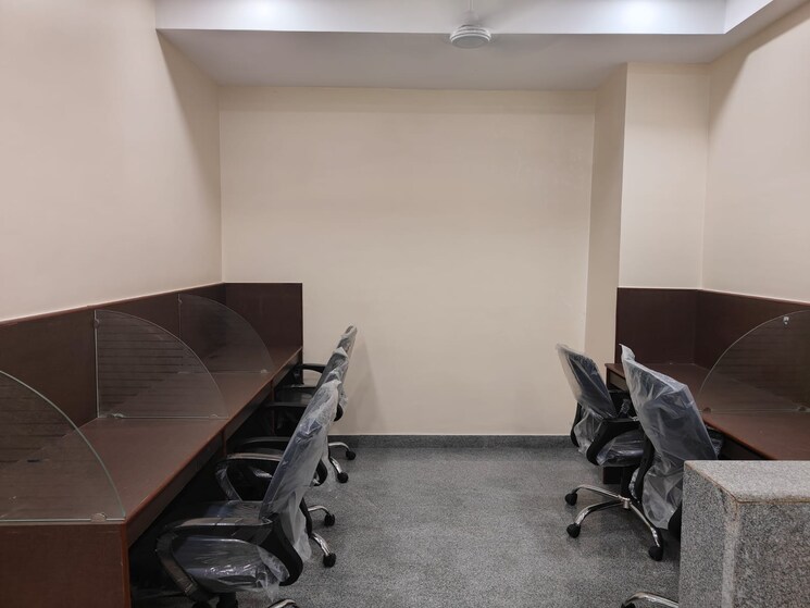  Parking, the-legend-somajiguda-i Commercial Office Space 1800 Sq.Ft. In Somajiguda Hyderabad 8167811