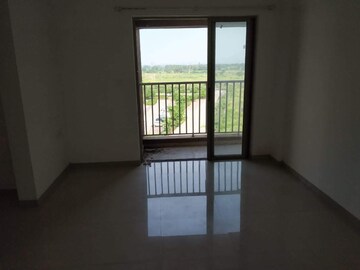 Room in 1 BHK Apartment at Lodha Casa Rio Gold, Dombivli East – for Sale