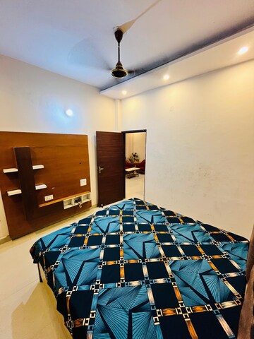 2 BHK Builder Floor For Rent in Sunny Enclave