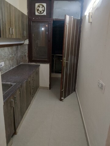 Kitchen in 1 BHK Builder Floor at DLF City Phase III, Sector 24 – for Rent