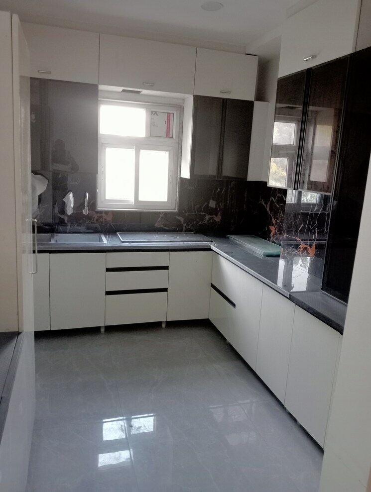 Kitchen, niti khand 4 Bedroom 1800 Sq.Ft. Builder Floor In Niti Khand Ghaziabad 8167852
