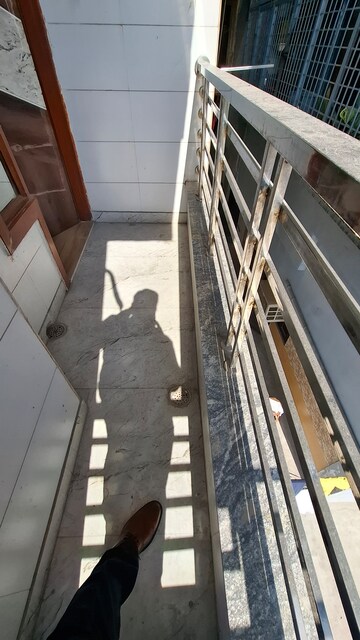 3 BHK Builder Floor – Exterior View View at Mansa Ram Park - for Rent