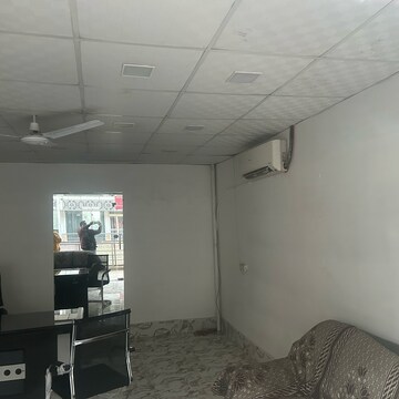 Team Area in  Office Space in IT/SEZ at Sector 61 – for Rent