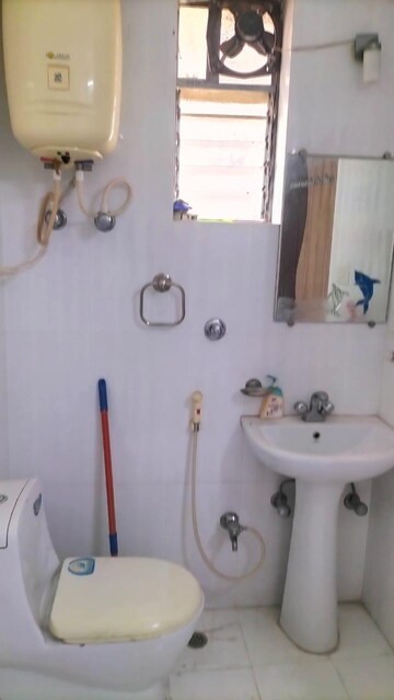 Bathroom in 3 BHK Apartment at Buddha Colony – for Rent