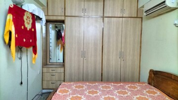 Furnished Amenities in 3 BHK Apartment at Buddha Colony – for Rent