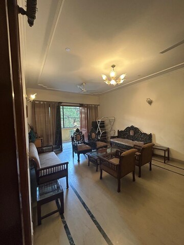 Gym in 3 BHK Builder Floor at Kailash Colony – for Sale