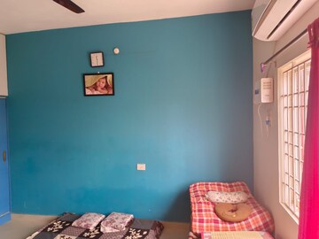 Furnished Amenities in 2 BHK Builder Floor at Pozhichalur – for Sale