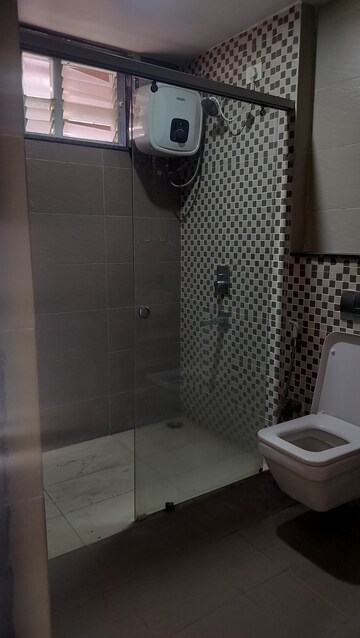Master Bedroom in 3 BHK Apartment at Jubilee Hills – for Rent