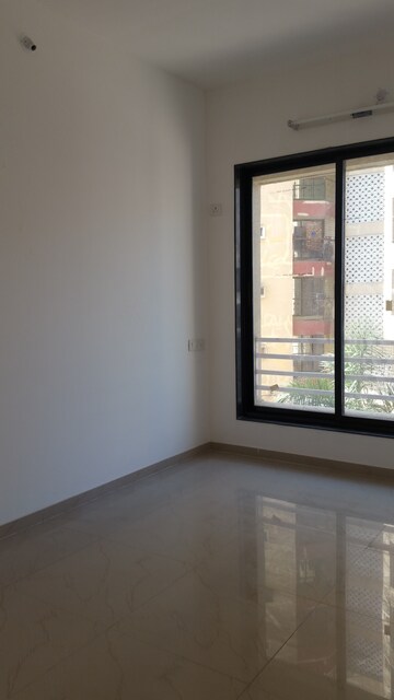 Room in 3 BHK Apartment at Space Ashley Towres, Mira Road – for Sale