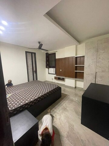 Bedroom in 2 BHK Builder Floor at M3M Atrium, Sector 57 – for Rent