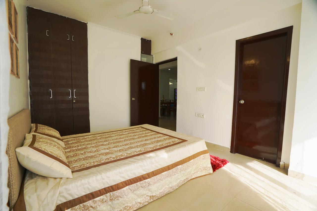 3 BHK + Pooja Room Apartment For Sale in Sector 94