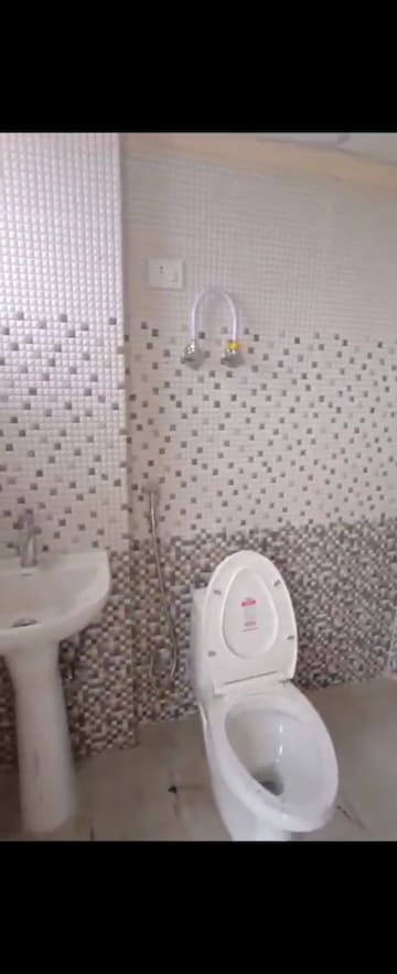 Bathroom in 2 BHK Apartment at Mehak Jeevan, Raj Nagar Extension – for Rent