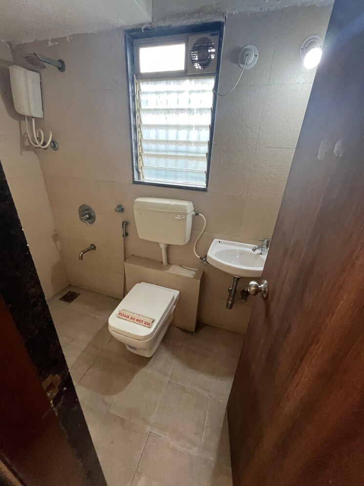 Bathroom, panvelkar-estate-2 2 Bedroom 915 Sq.Ft. Builder Floor In Badlapur East Thane 8168125
