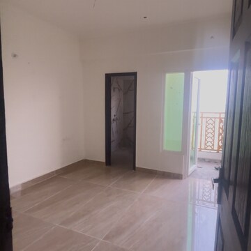 2 BHK Apartment For Rent in Migsun Vilaasa Walk Eta Ii Greater Noida Greater Noida  8168127