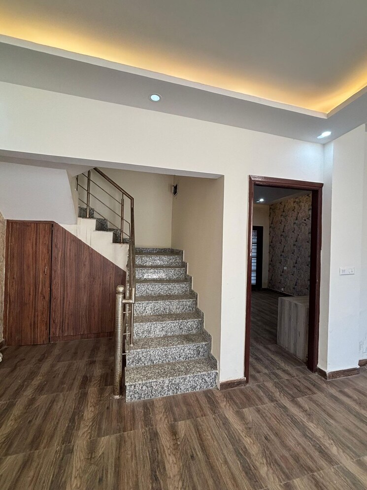 undefined, kharar mohali road 3 Bedroom 110 Sq.Ft. Independent House In Kharar Mohali Road Kharar 8168137