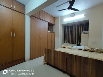 Bedroom in 2 BHK Apartment at Sheth Vasant Lawns, Laxmi Nagar – for Rent