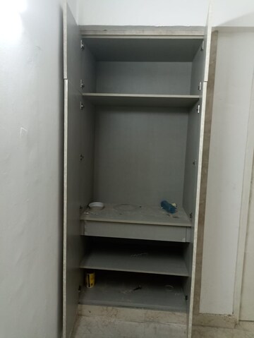 Furnished Amenities in 3 BHK Apartment at Vashisht Heights, Sector 87 – for Sale