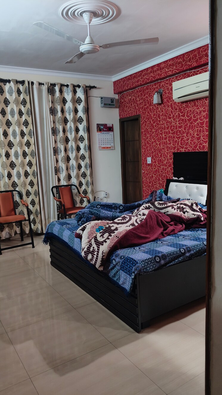 Bedroom, sector 20 4 Bedroom 2400 Sq.Ft. Apartment In Sector 20 Panchkula 8168217