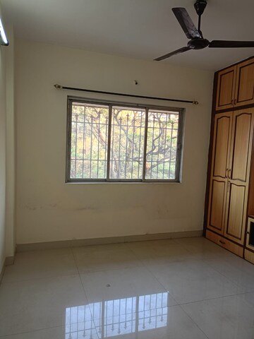 Room in 2 BHK Apartment at Happy Valley, Manpada – for Sale