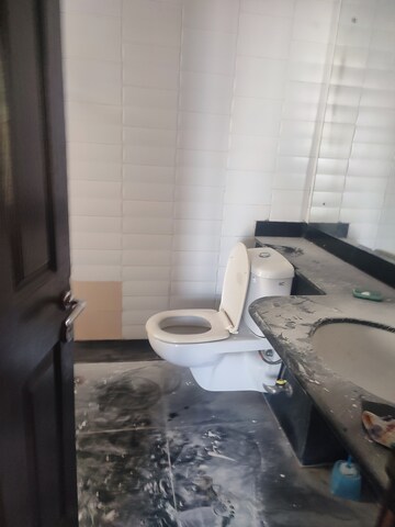Bathroom in 2 BHK Apartment at Unitech Fresco, Sector 50 – for Rent