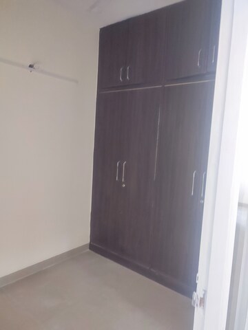 Furnished Amenities in 2 BHK Apartment at Emaar Emerald Estate, Sector 65 – for Rent