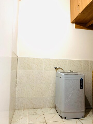 Bathroom in 3 BHK Apartment at Srinivasa Signature, Bellandur – for Rent