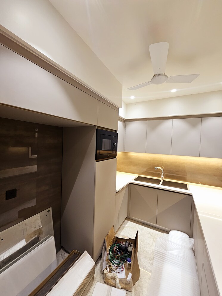 Kitchen, vipul-world-floors 3 Bedroom 180 Sq.Yd. Builder Floor In Sector 48 Gurgaon 8168342