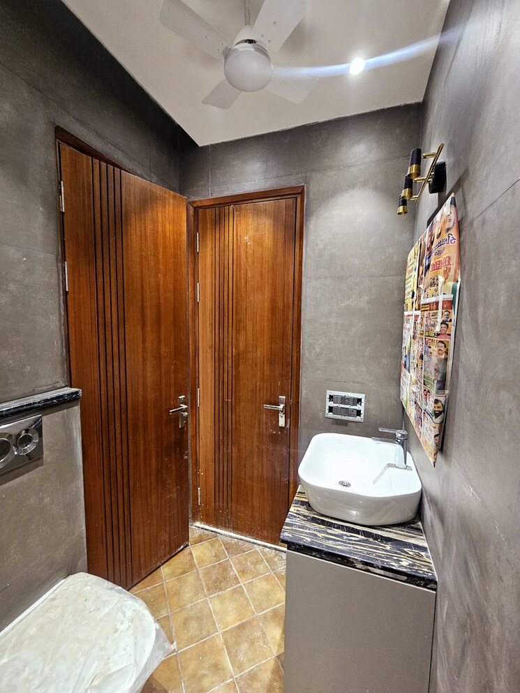 undefined, vipul-world-floors 3 Bedroom 180 Sq.Yd. Builder Floor In Sector 48 Gurgaon 8168342