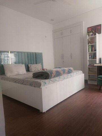2.5 BHK Apartment For Rent in Ajnara Grand Heritage, Sector 74