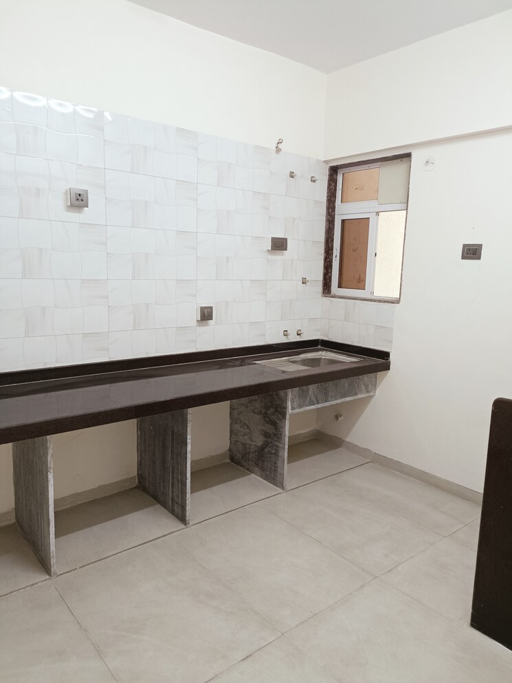 Kitchen, rajaram-shree-shankheshwar-ashish 3 Bedroom 993 Sq.Ft. Apartment In Uthalsar Thane 8168332