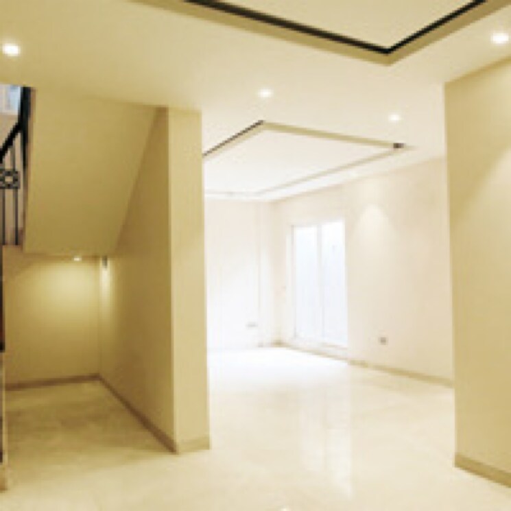 Room, bptp-visionnaire-villas 4 Bedroom 5328 Sq.Ft. Villa In Sector 70a Gurgaon 8168402