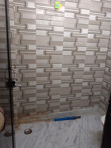 Bathroom in Studio Builder Floor at Lajpat Nagar 4 – for Rent