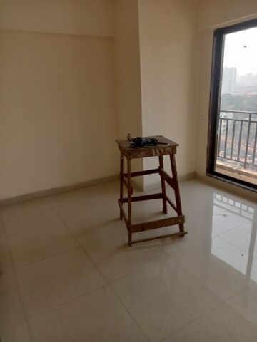Room in 1 BHK Apartment at Pleasant Park Mira Road, Mira Road – for Rent