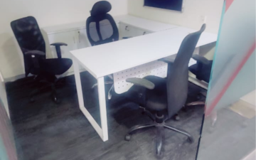 Office Space For Rent in Rustomjee Central Park Commercial, Mota Nagar