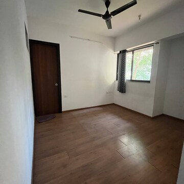 Room in 2 BHK Apartment at Lodha Palava Downtown, Taloja Bypass Road – for Rent