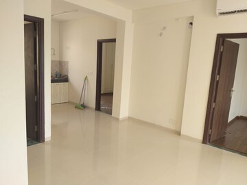 Room in 3 BHK Apartment at BPTP Park Elite Floors, Sector 85 – for Rent