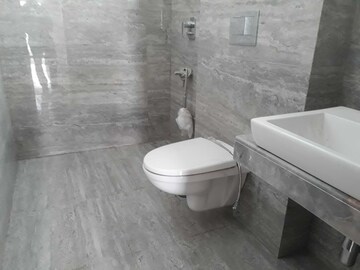 Bathroom in 4 BHK Apartment at Raheja Ridgewood, Goregaon East – for Rent