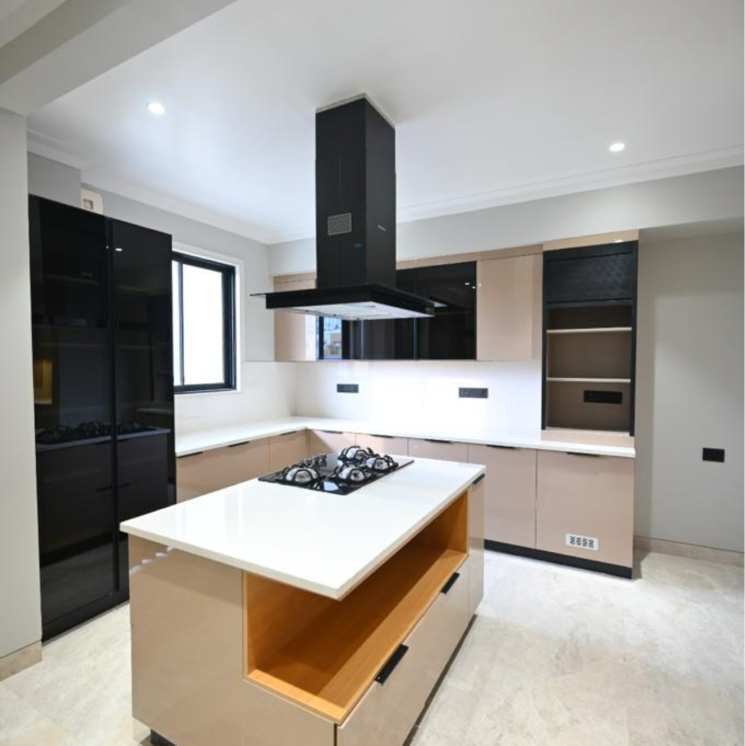 Kitchen, dlf-imperial-residences 4 Bedroom 4500 Sq.Ft. Builder Floor In Sector 26 Gurgaon 8168552