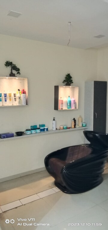 Furnished Amenities in  Shop at Navrangpura – for Rent