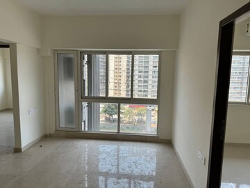 1 BHK Apartment For Rent in Omkar Signet Malad East Mumbai  8168578