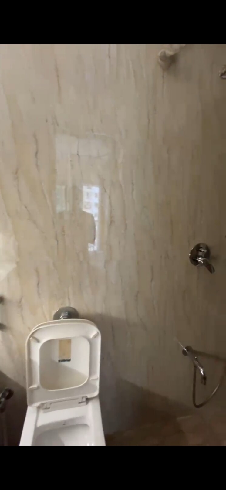 Bathroom, nerul sector 11 3 Bedroom 1073 Sq.Ft. Apartment In Nerul Sector 11 Navi Mumbai 8168580