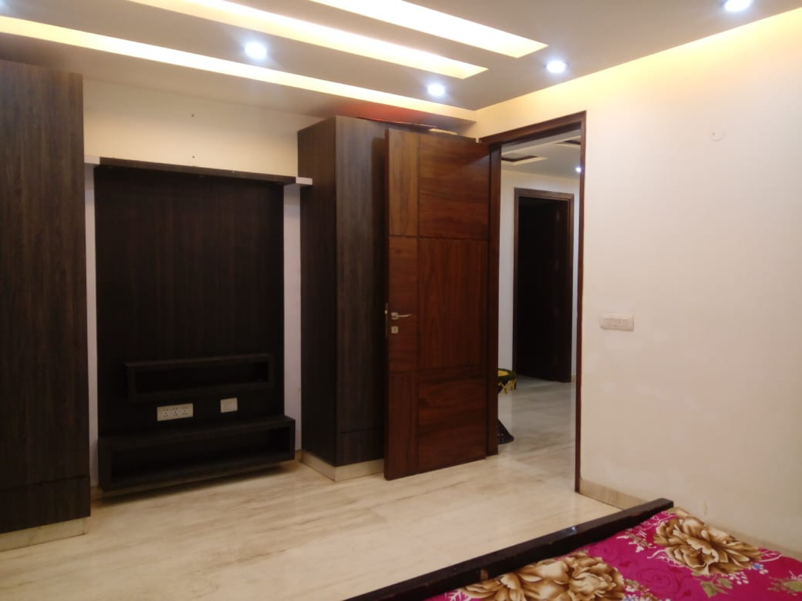 1 BHK Builder Floor For Sale in Shalimar Bagh